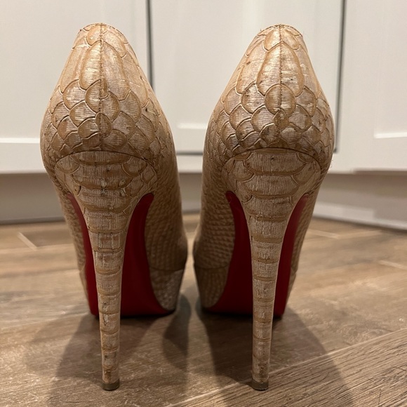 Christian Louboutin snakeskin print heels - Picture 5 of 10